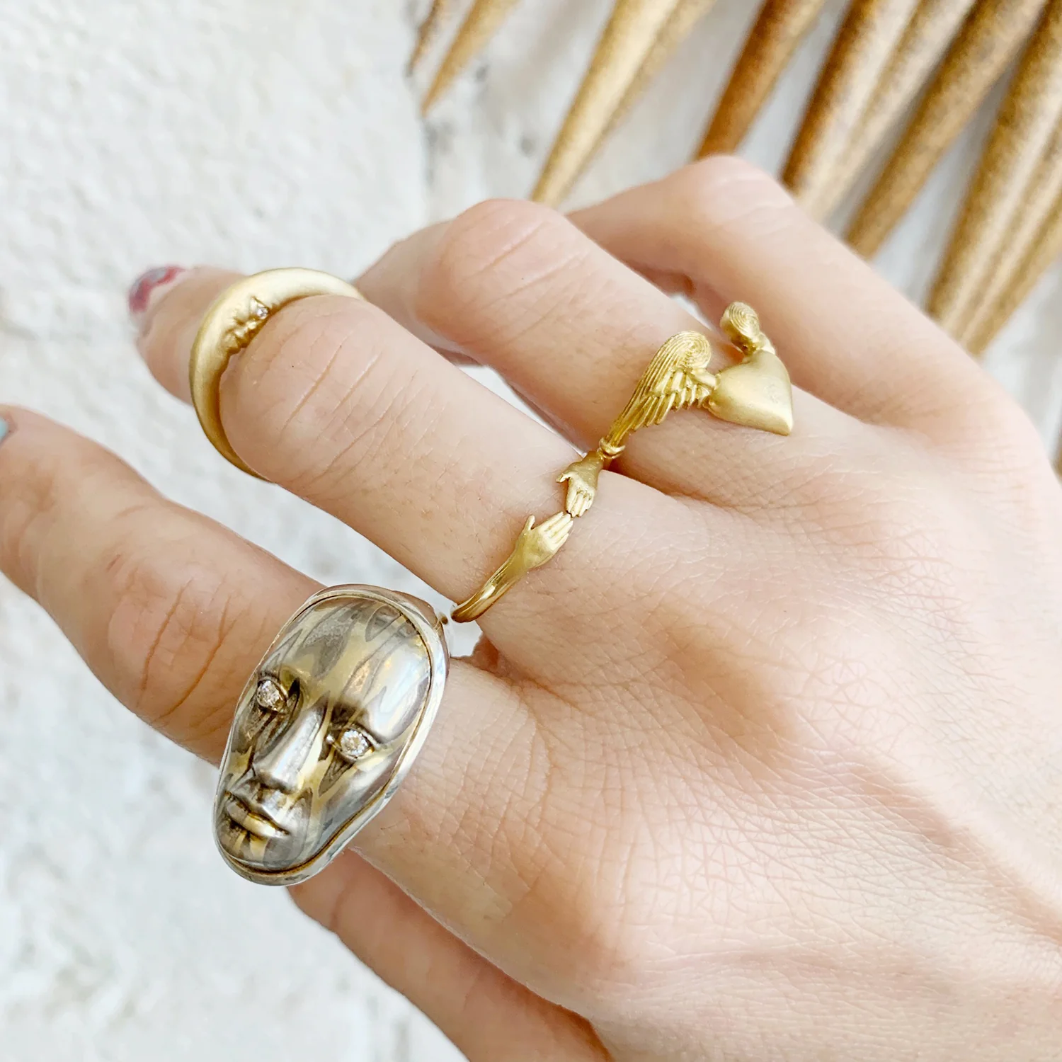 Tiny Hands Ring - Image 2
