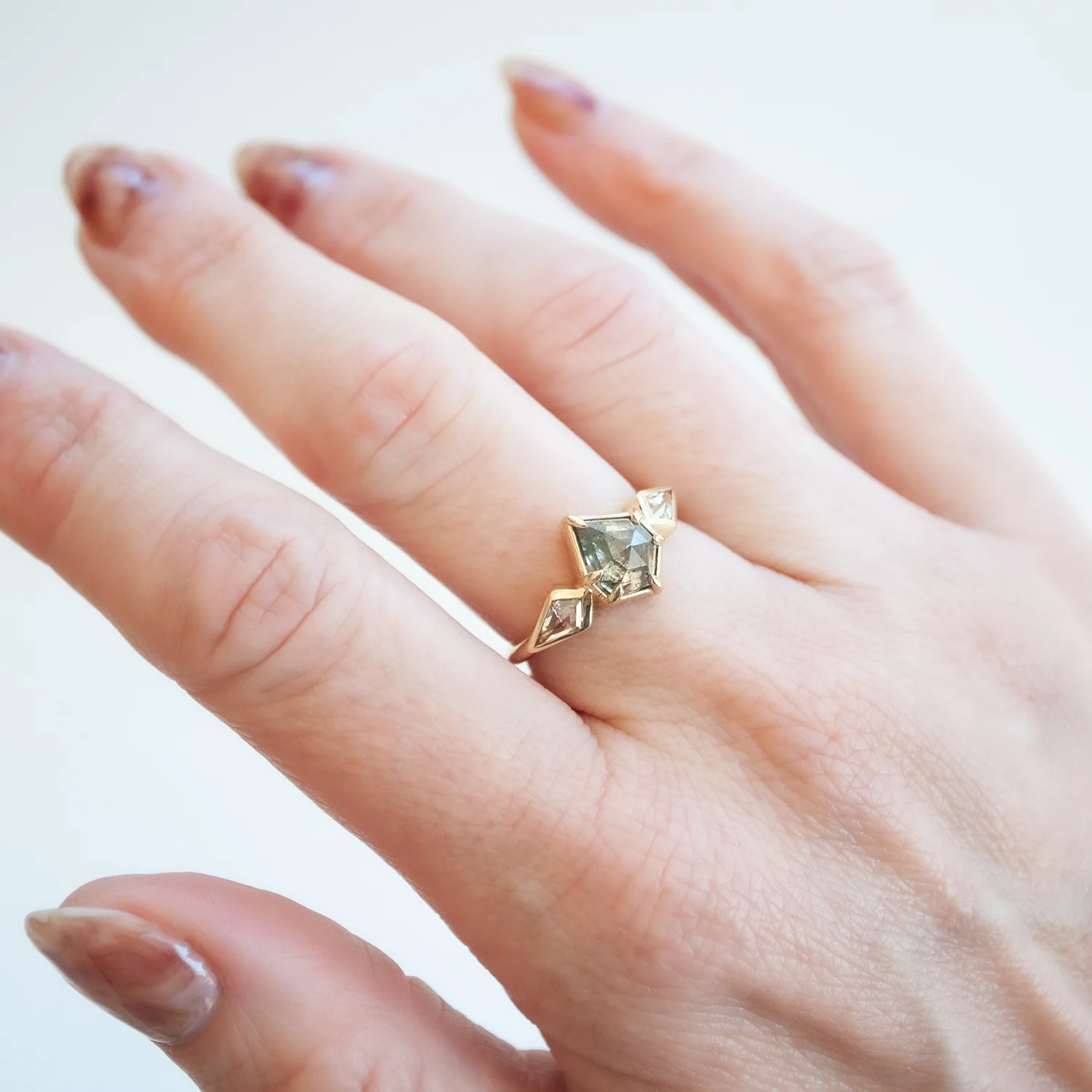 Alchemy Diamond Ring - Image 2