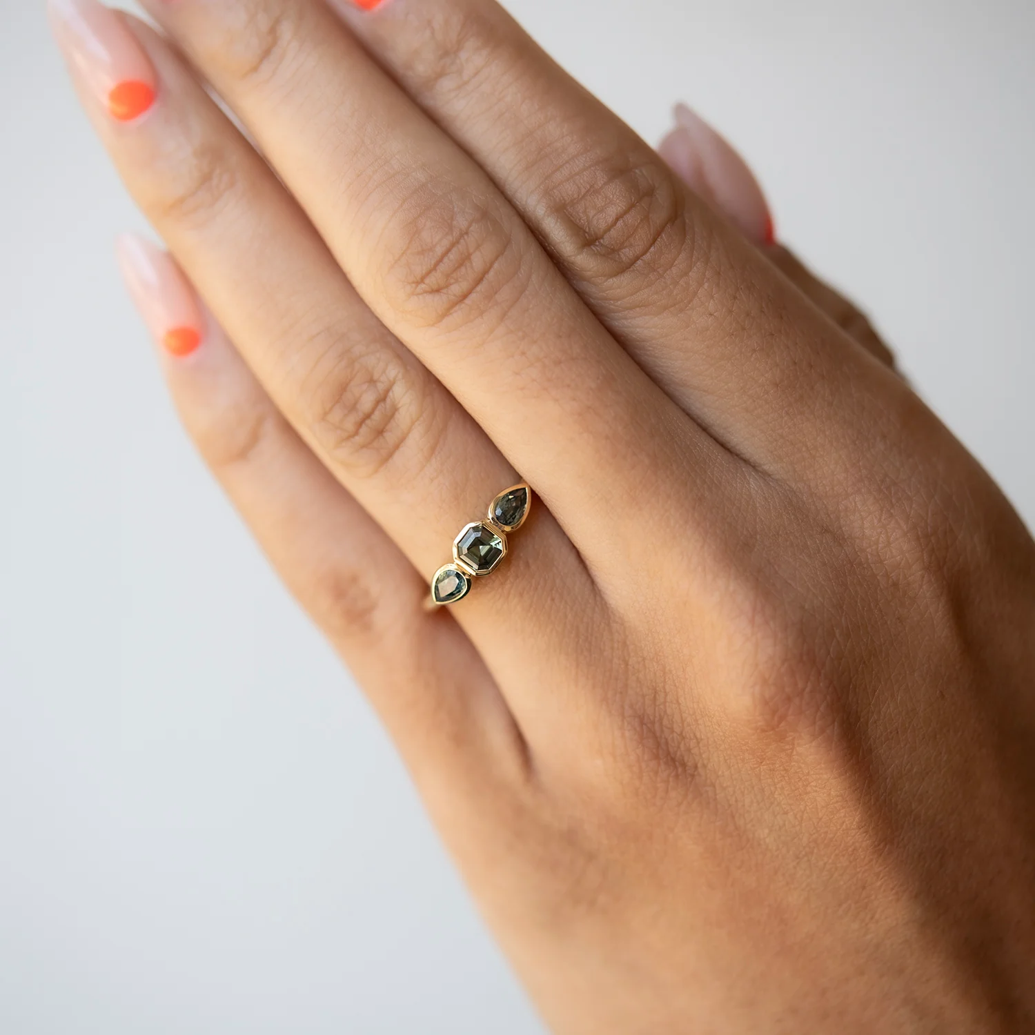 Alpine Sapphire Solstice Ring - Image 2