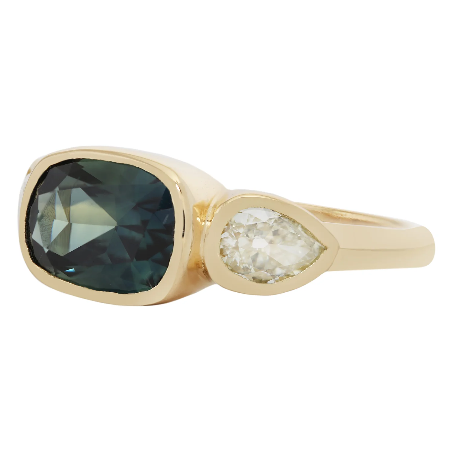 Eucalyptus Sapphire & Diamond Ring - Image 3