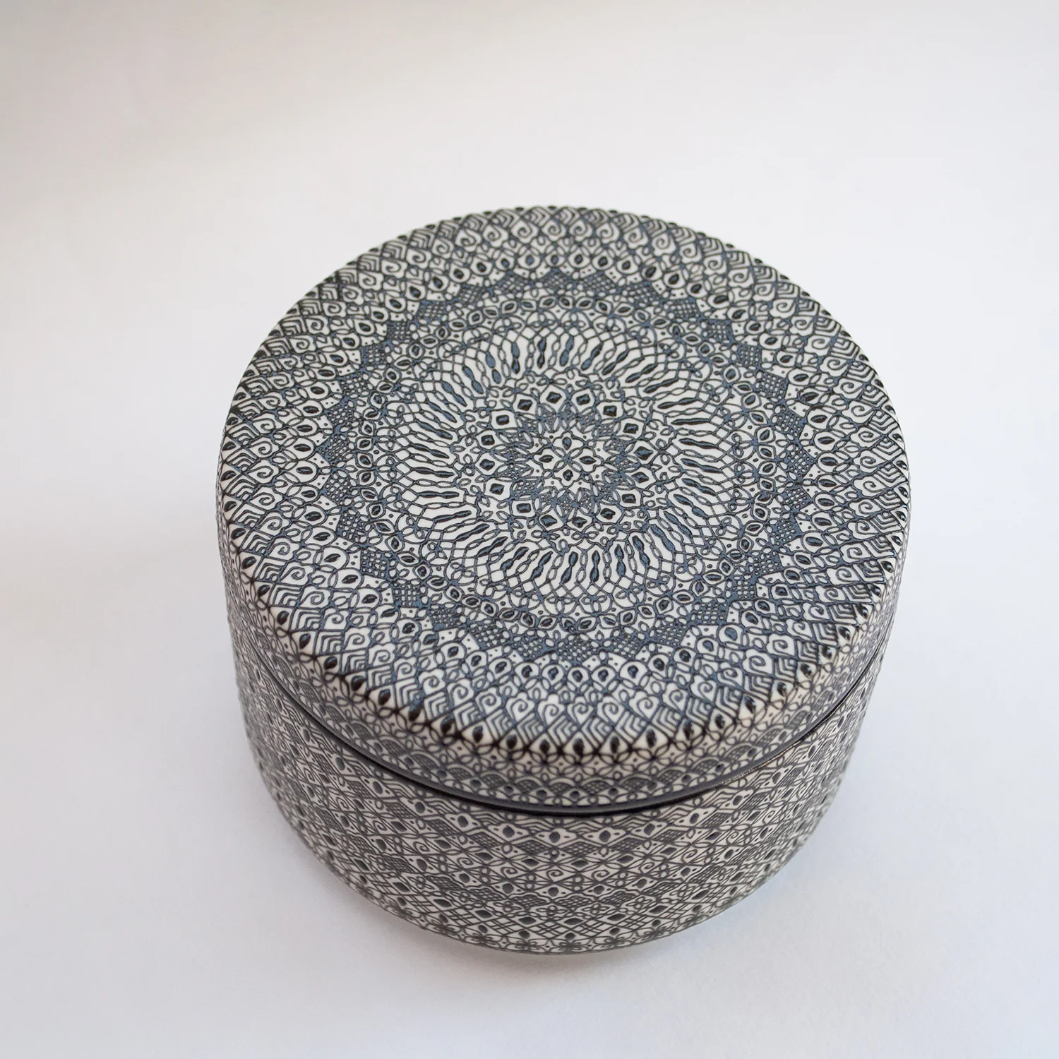Flat Lidded Jar - Image 6