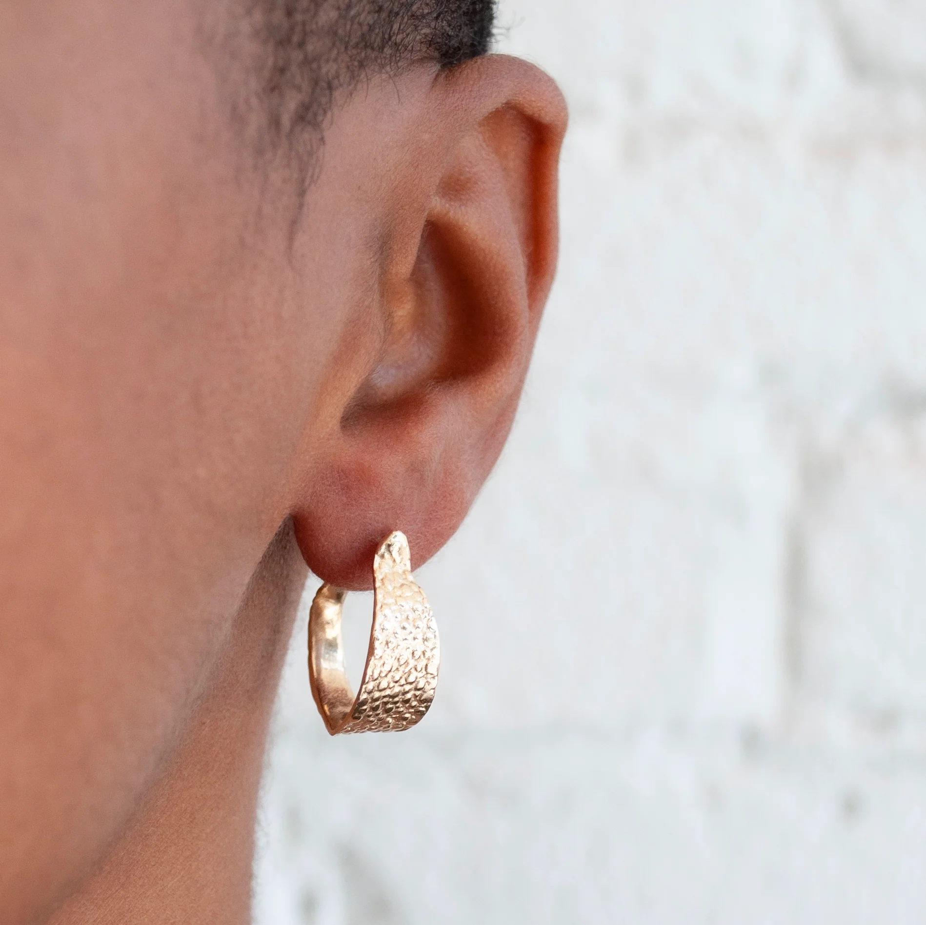 Gold Stingray Cuff Hoops - Image 2