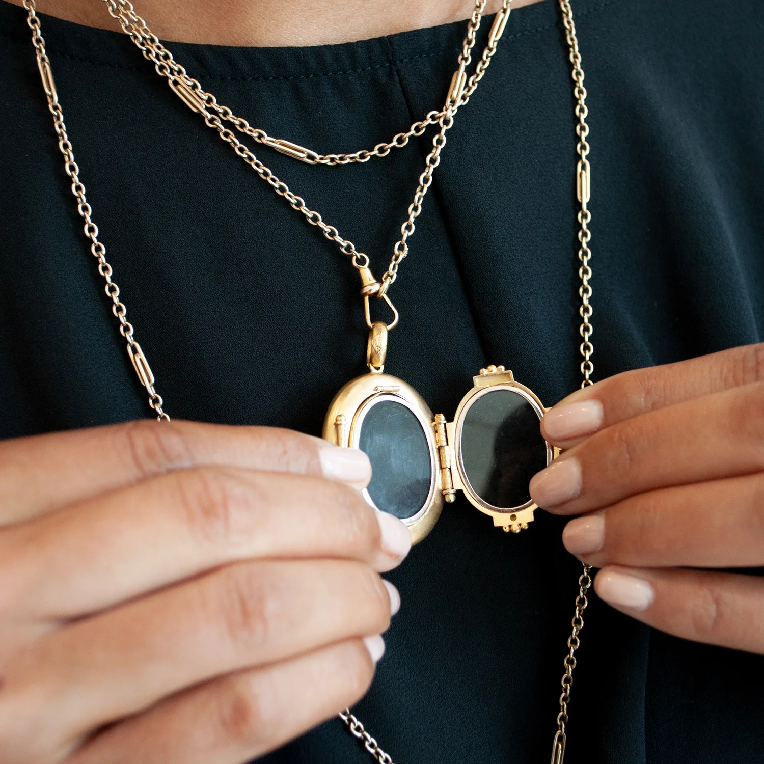 Golden Botanical Locket - Image 5