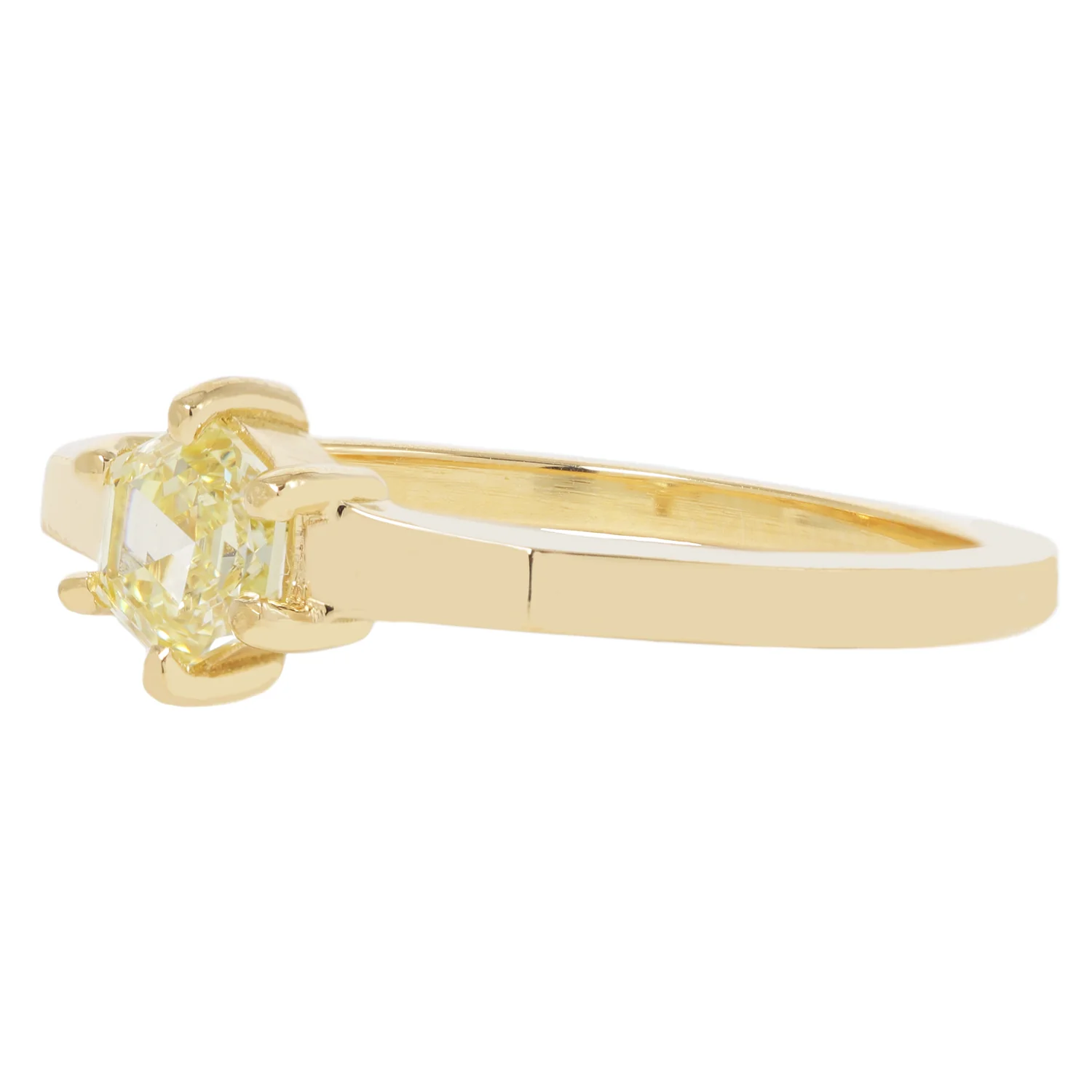 Golden Star Diamond Ring - Image 3