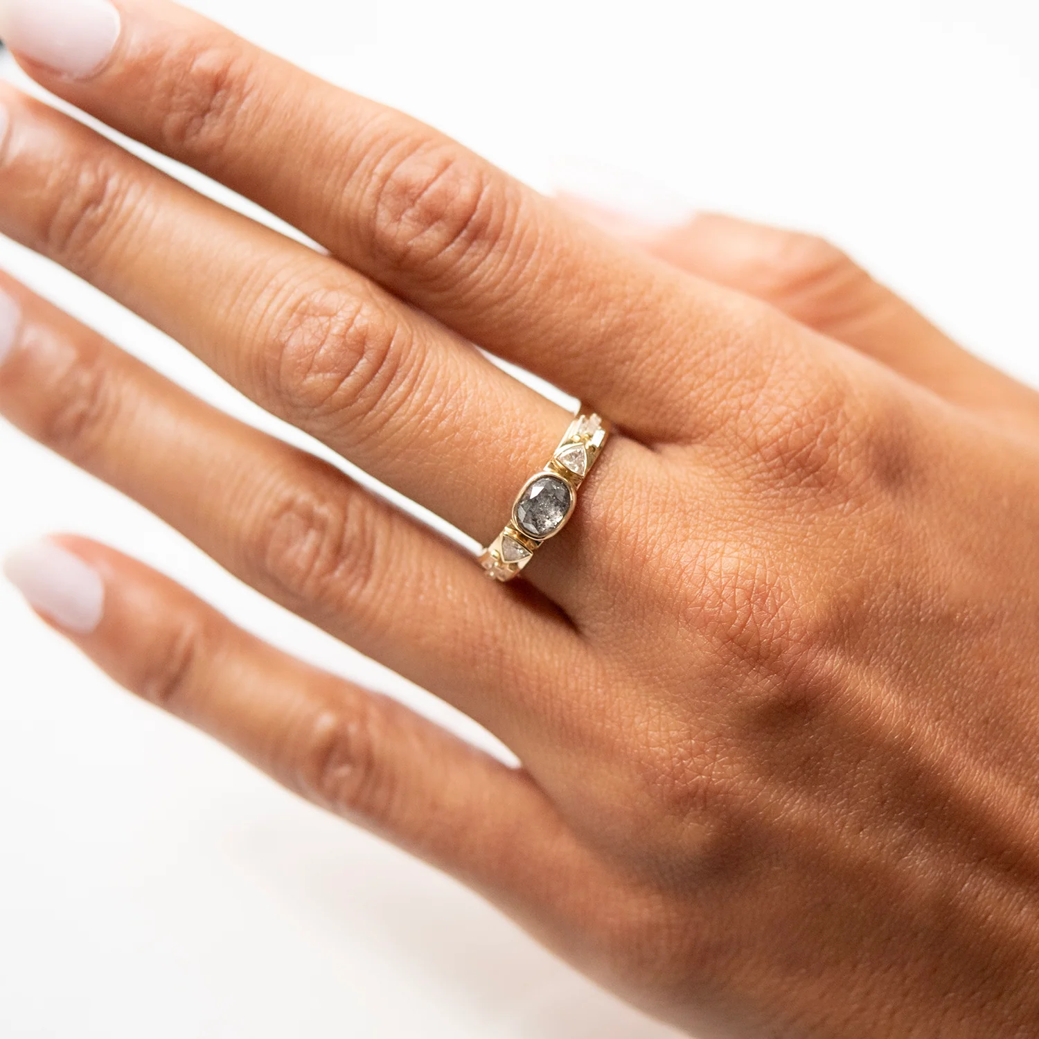 Gray Diamond Deco Totem Ring - Image 2