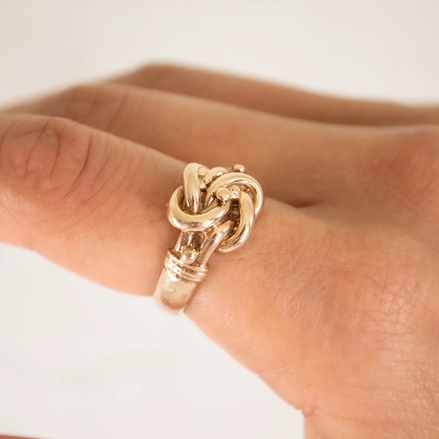 Harmony Gold Knot Ring - Image 5
