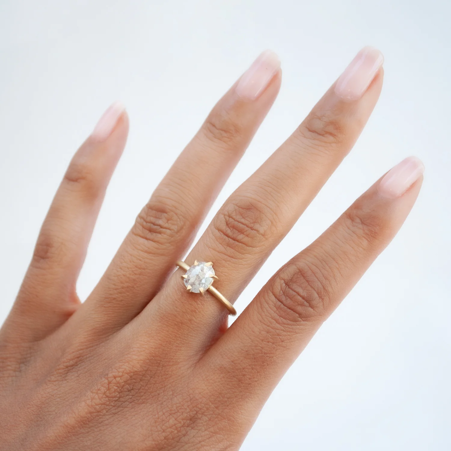 Icy Oval Diamond Hera Solitaire - Image 2