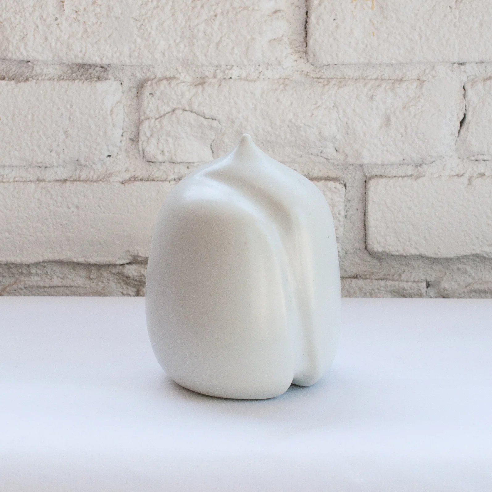 Large Ceramic Object - Image 2