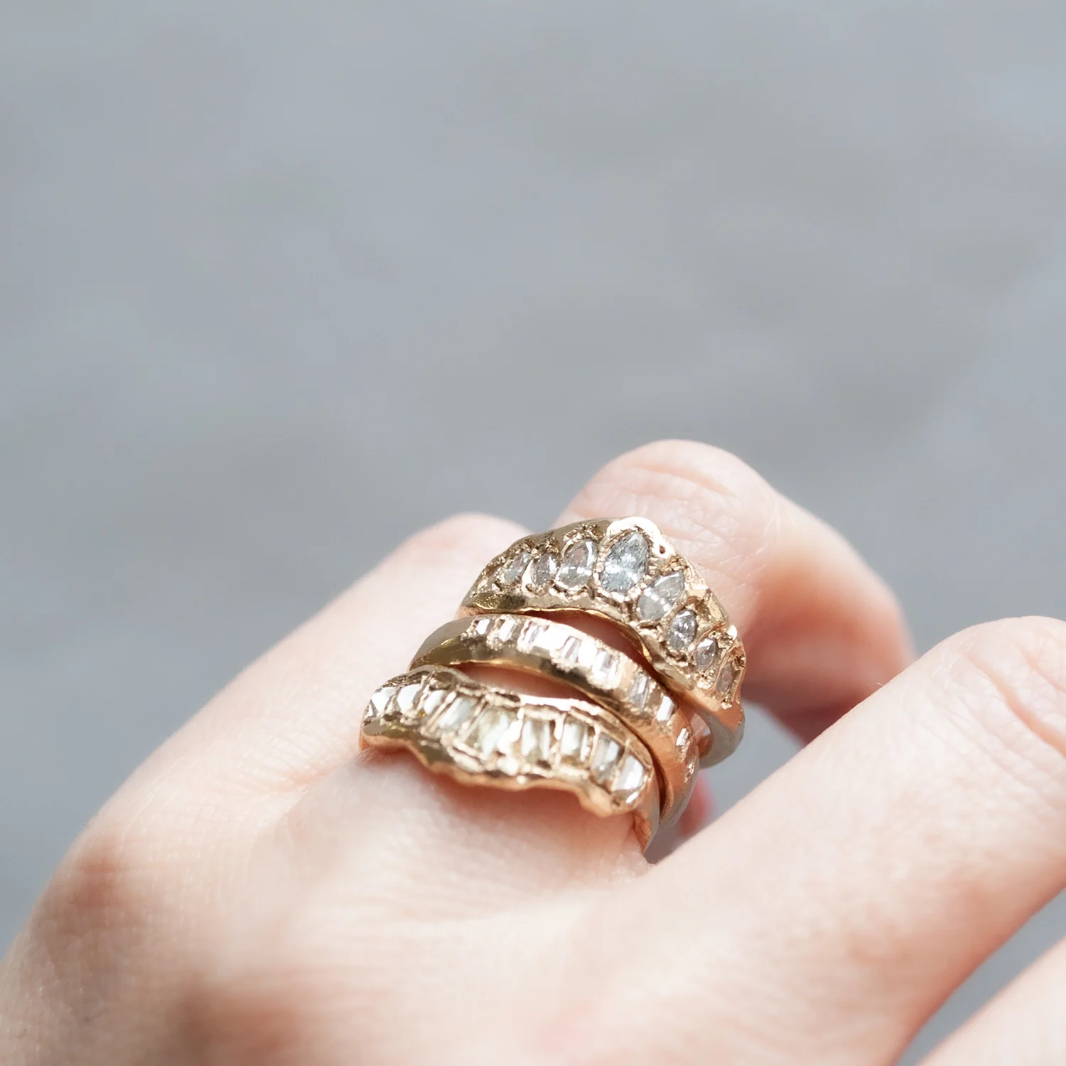 LX Lemon Diamond V Shape Scatter Ring - Image 9