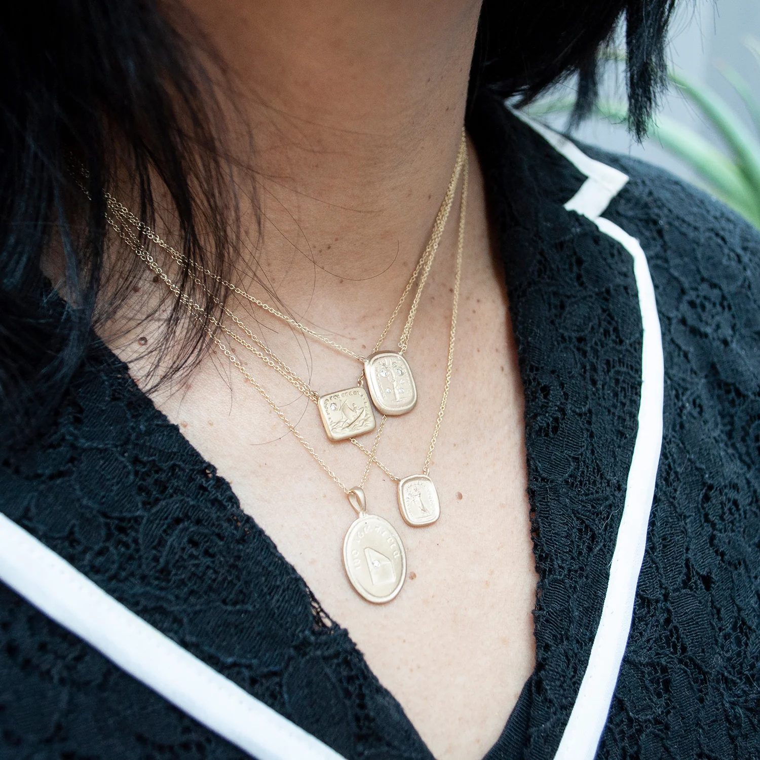 Cupid's Ship Diamond Necklace - Image 3
