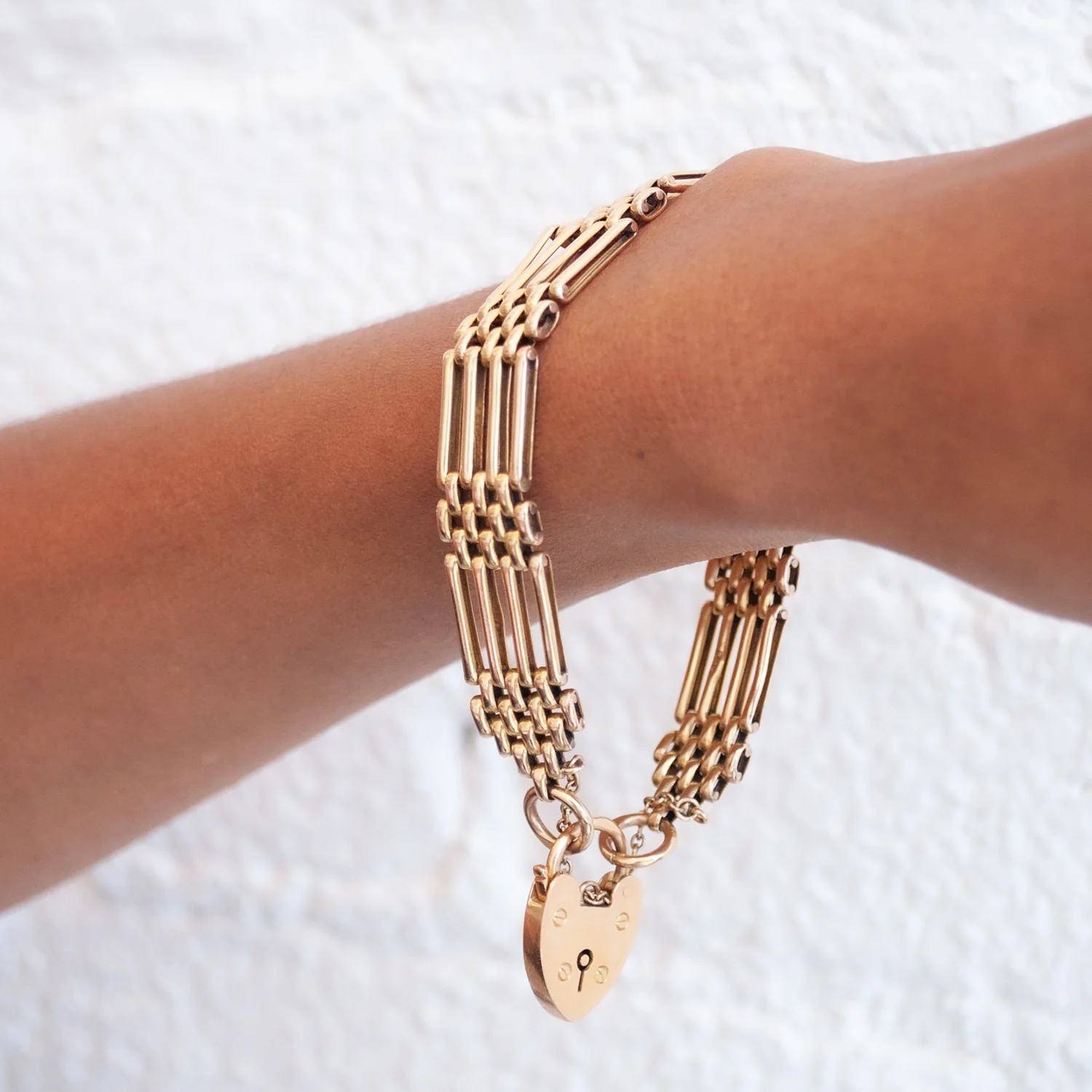 Royal Gate Link Bracelet - Image 2