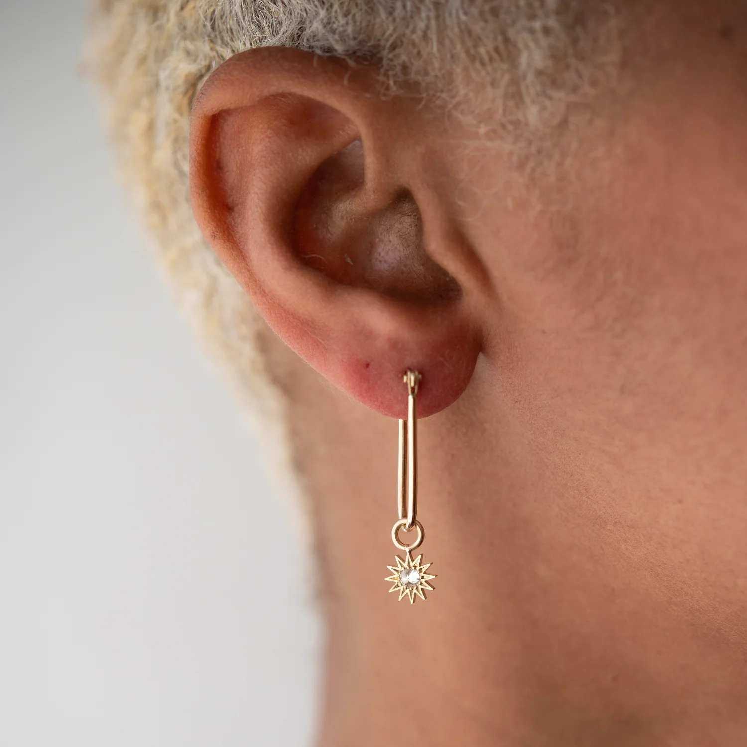 Inverted Diamond Spur Single Hoop - Image 6