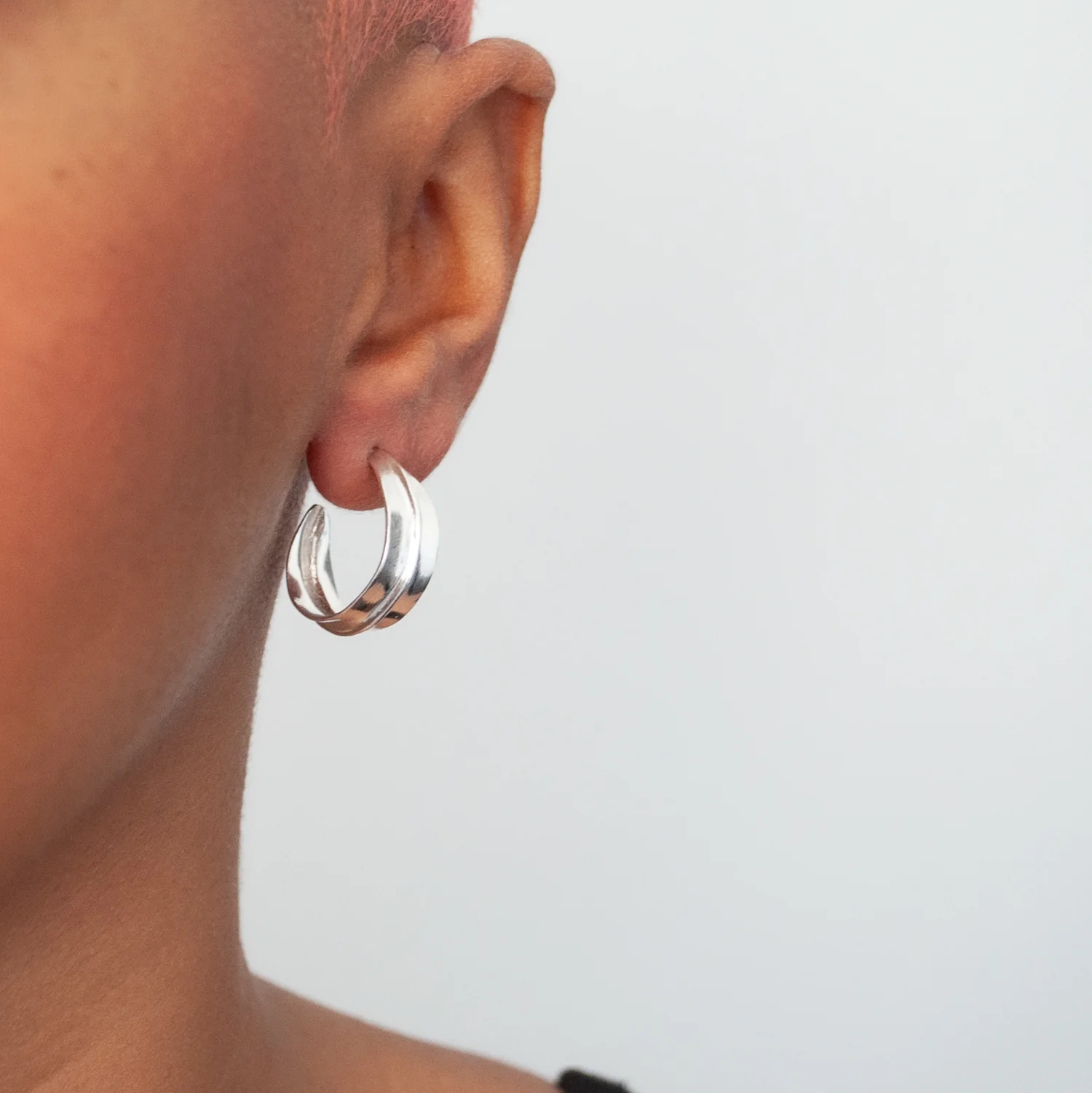 Small Sahara Ridge Hoops - Image 2