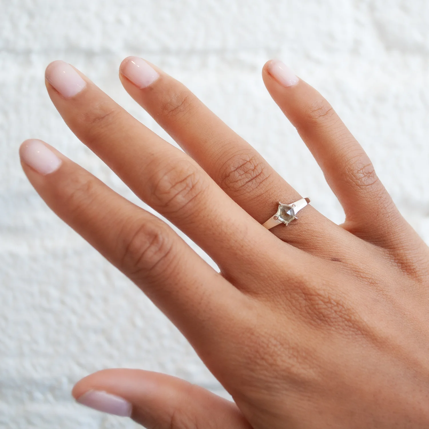 Spring Breeze Sapphire Ring - Image 2