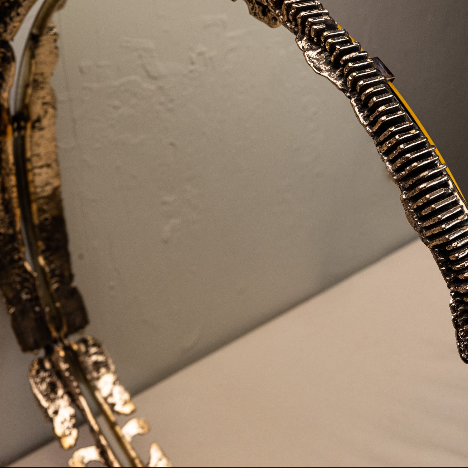 The Burst Mirror - Image 7