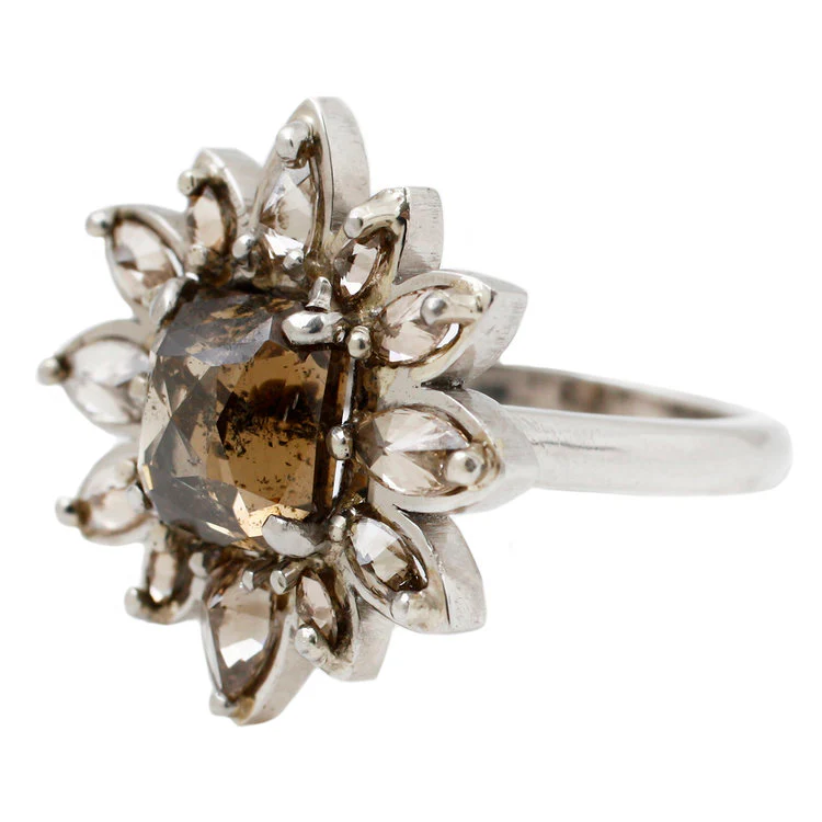 White Gold Flower Ring - Image 3