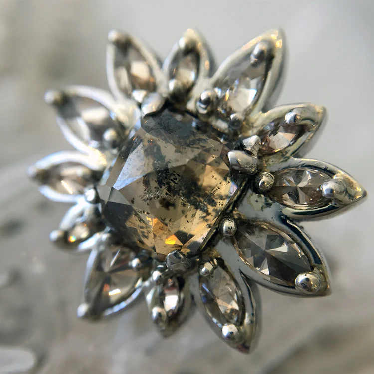 White Gold Flower Ring - Image 5