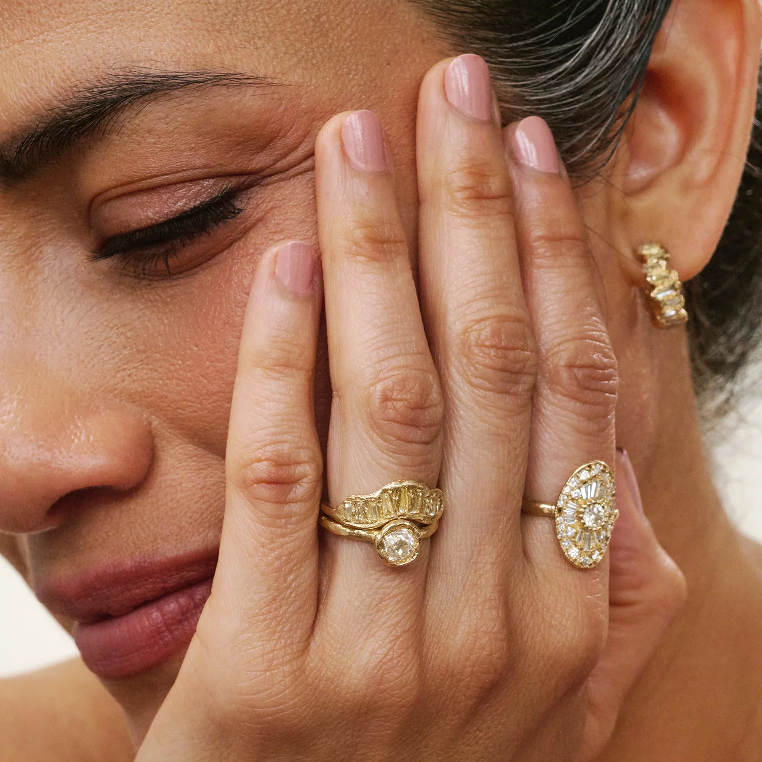 X Oval Scatter Legacy Cocktail Ring - Image 8