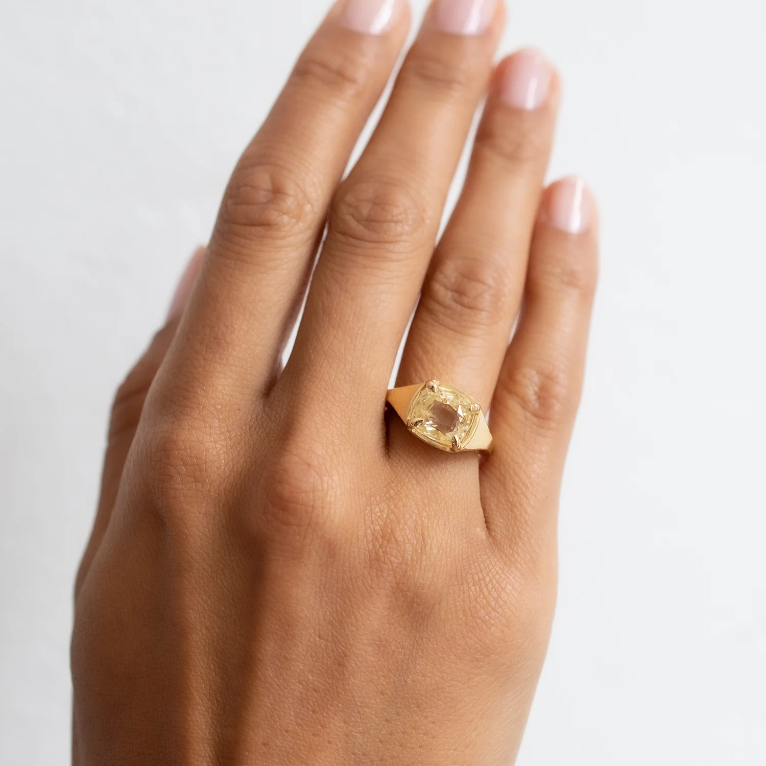Yellow Sapphire Empire Ring - Image 2